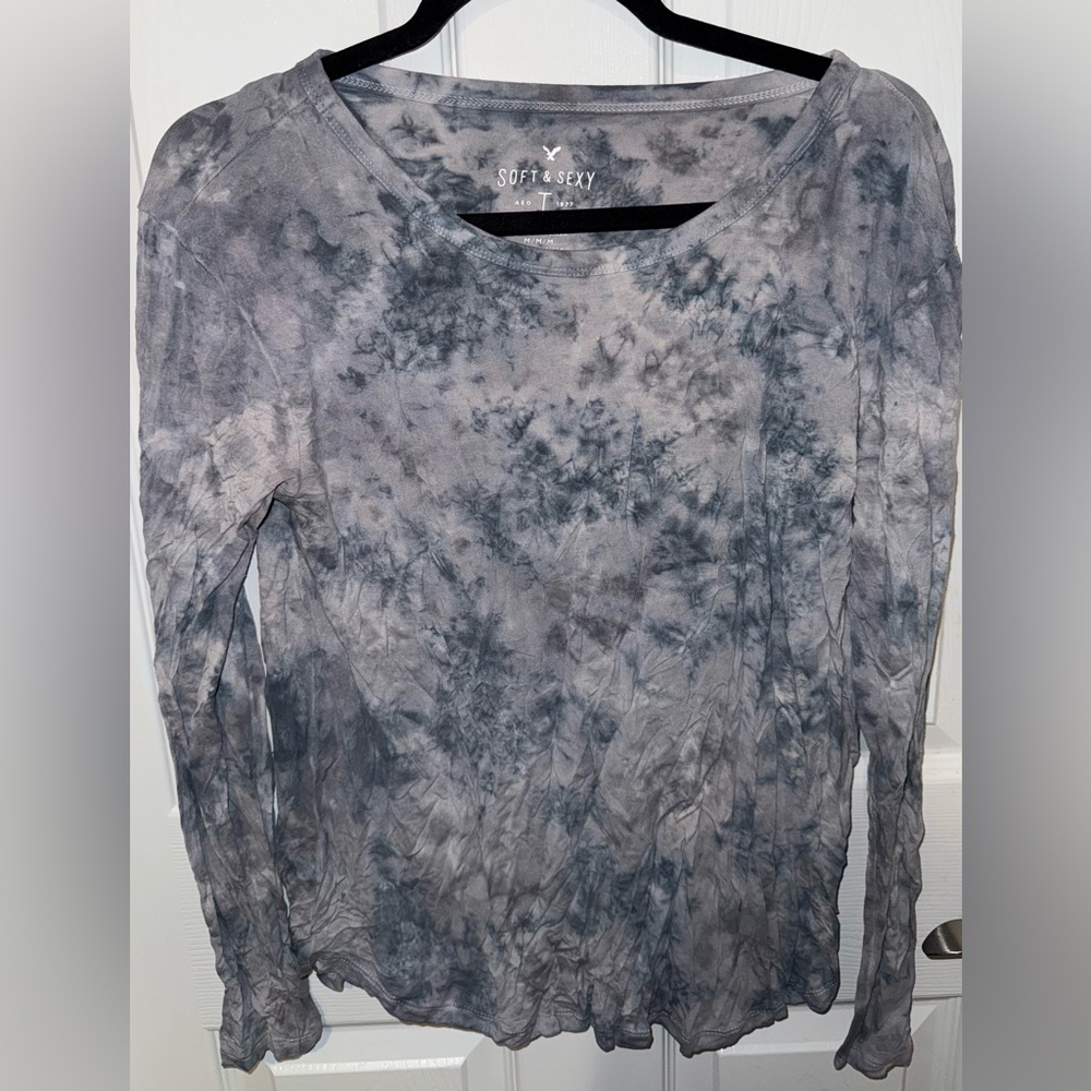 American Eagle Outfitters Soft & Sexy Long Sleeve Tie-Dye Top — Gray
